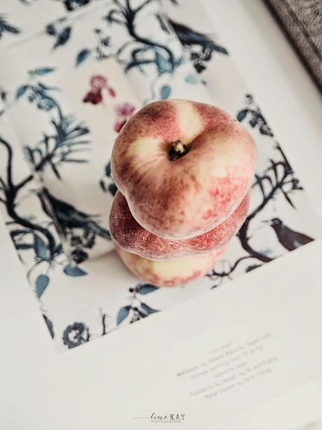 Una sala rustica y muy bohemia. Constrastando texturas