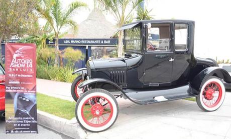 FORD TOURING 1914