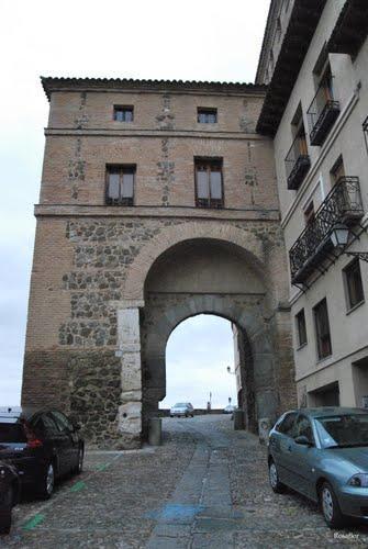 Puerta de Alarcones de Toledo Puerta de Alarcones de Toledo
