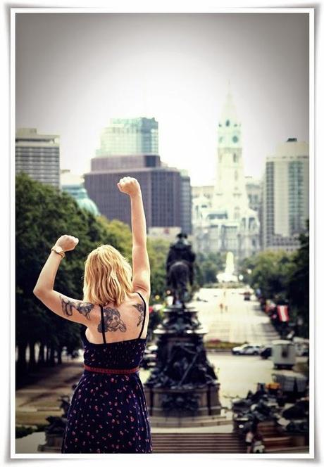 Nuestra bloguera de moda @Loqllevelarubia nos trae hoy… Victory