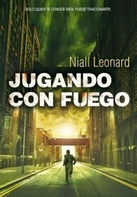 Reseña Jugando con fuego, de Niall Leonard