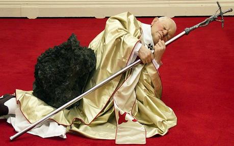 arte dissacrante maurizio cattelan g2