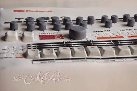 TARTA CAJA DE RITMOS  TR-909
