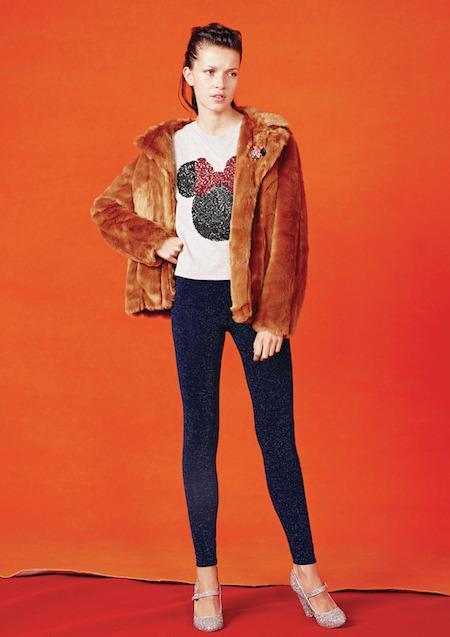 Prueba también en versión chaqueta, como esta de Primark en color caldero. 