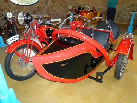 Visita a Hervás. Museo del Coche y la Moto Clásica