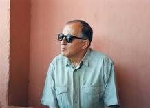 Juan Goytisolo nació en 1931 en una familia marcada por la muerte de su madre en 1938 a causa de un bombardeo de la aviación nacional.