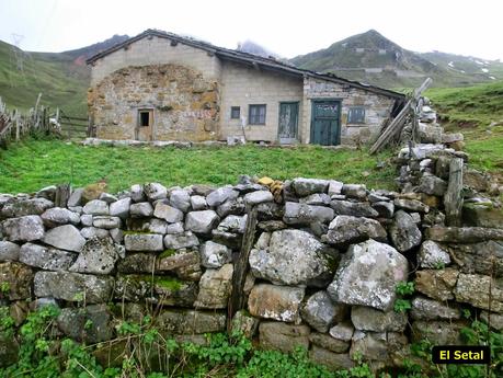 Pena Vera-Pena Cabello-Pena la Nidia-Pena Parda