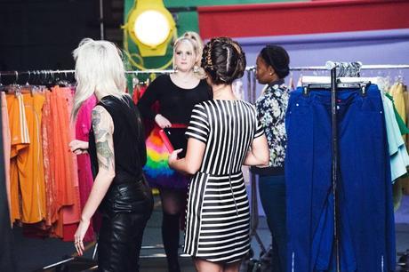 Meghan_Trainor-Your_Lips_Are_Movin-Music_Video-Making_Off-99