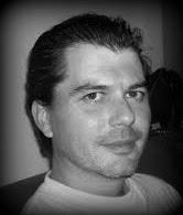 ROBERTO MARTÍNEZ GUZMÁN