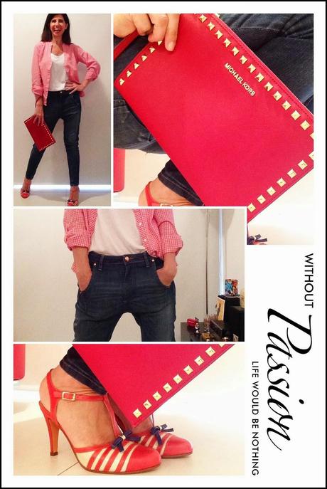 Bleu, blanc, rouge de pies a cabeza