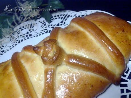 Pan de jamón con paté de cebolla