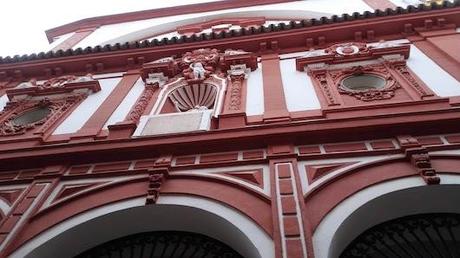 Paseando por un barrio de Sevilla