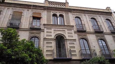 Paseando por un barrio de Sevilla