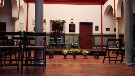 Paseando por un barrio de Sevilla