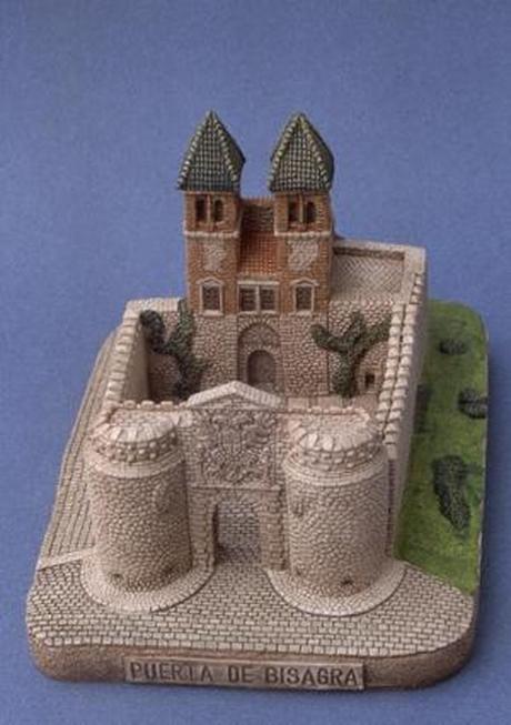 Una ventana al siglo X en la Puerta de Bisagra