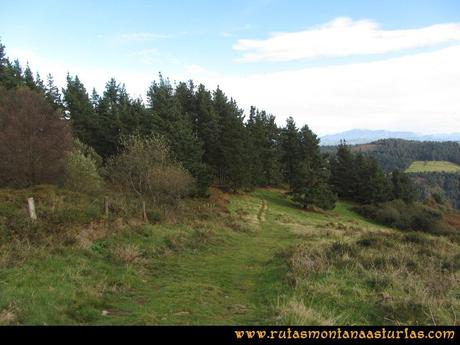 Ruta Deva, Gavio Cimero, Fario, Peña Cuatro Jueces:  Camino a la Peña de los Cuatro Jueces