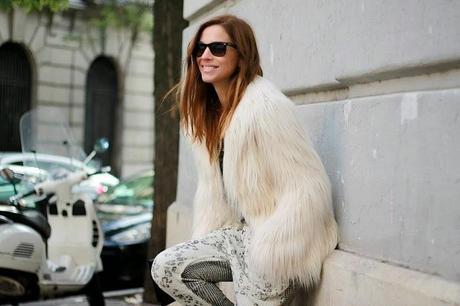 Abrido de pelo blanco