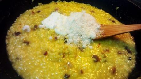 risotto con panceta o tocineta y azafrán antiadherente6