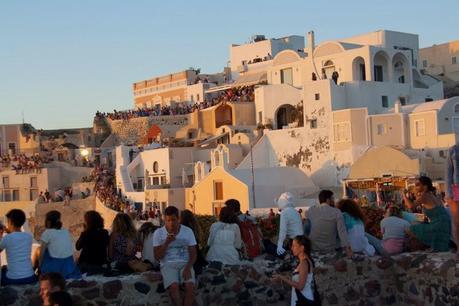 SANTORINI: La perla del Mar Egeo SANTORINI: La perla del Mar Egeo