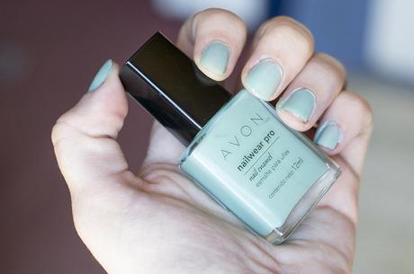 Avon Nailwear Pro Impulsive Sky