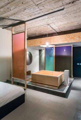 9 diseñadores participan en la creación de las habitaciones del hotel Volkshotel, Amsterdam.