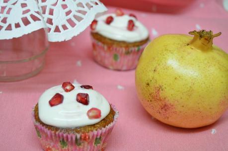 CUPCAKE DE QUESO Y GRANADA