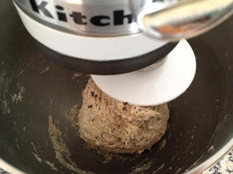 recetas delikatissen recetas caseras pan recetas caseras de pan pan para desayunos y meriendas pan delikatissen pan de molde integral receta Pan de molde integral de centeno y semillas de lino pan de molde hecho en casa pan de molde con semillas pan casero amapola y sésamo 