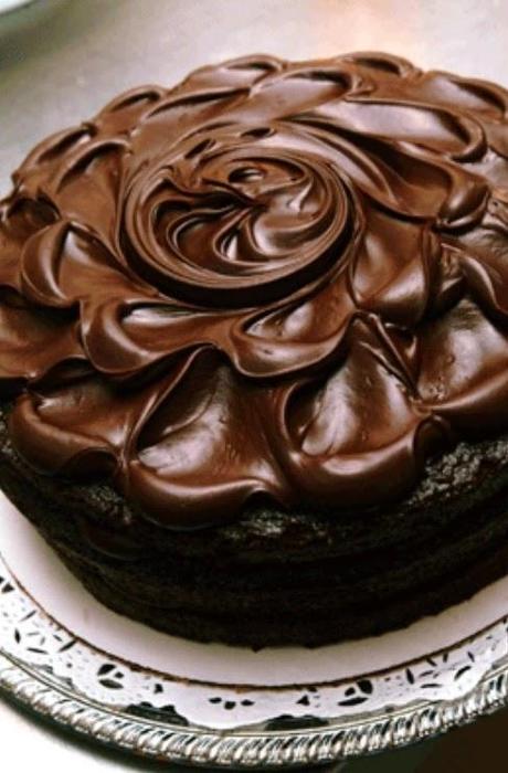 San Viernes en black