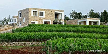 Casa de campo de piedra estilo Contemporáneo en Bosnia Herzegovina