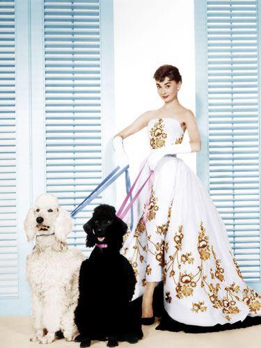 Audrey Hepburn con vestido Givenchy en la película 'Sabrina,' 1954