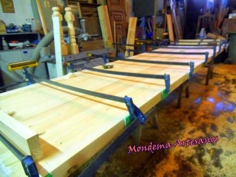 Preparando mesa de madera maciza de 4.50 mts