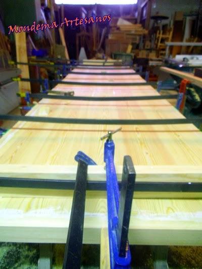 Preparando mesa de madera maciza de 4.50 mts