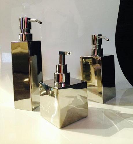 A-cero IN Accesorios para el cuarto de baño en www.a-ceroshop.com