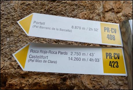Caminando por la Rambla Celumbres (Portell de Morella)