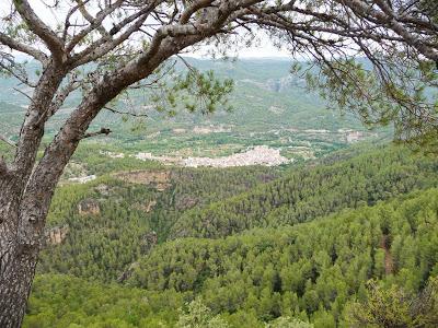 Salto de la Novia de Cirat con Los K2 de las Kumbres