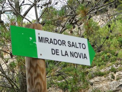 Salto de la Novia de Cirat con Los K2 de las Kumbres