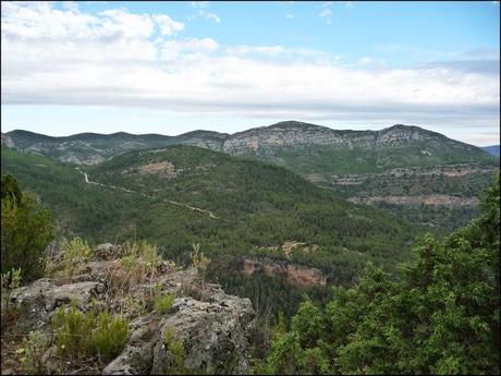 Salto de la Novia de Cirat con Los K2 de las Kumbres