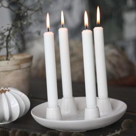 Velas de navidad: centros de adviento y velas calendario velas calendario estilo nórdico estilismo interiores navidad decoración navideña decoración navidad nórdica escandinava centros navideños con velas centros de adviento blog decoración nórdica accesorios hogar decoración 