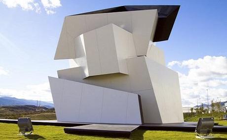 Más allá de la pared Más allá de la pared TECNNE