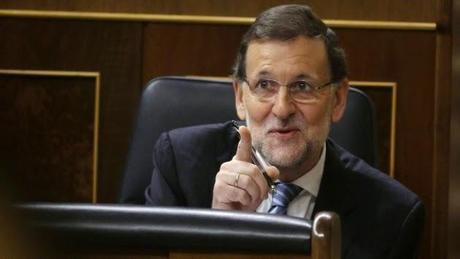 Repsol hace prospecciones en Canarias y la corrupción asedia el Parlamento.