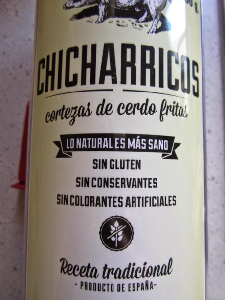 CHICHARRICOS DE APERITIVOS TAPA.