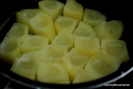 Patatas con Mayonesa al Ali Oli de Albahaca