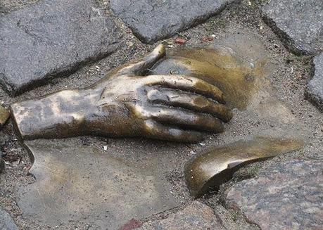 El misterioso escultor de Amsterdam y sus obras esparcidas por toda la ciudad