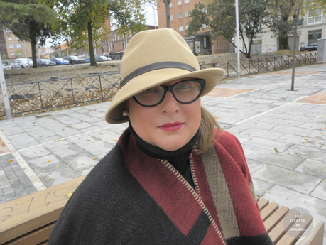 mis looks, outfit capa manta, loook capa manta, Aliexpress, aliexpress capa manta burberry, burberry aliexpress, capa manta, capa manta burberry, capa olivia palermo, clon capa manta burberry, fashion blogger, los looks de mi armario, http://www.loslooksdemiarmario.com/2014/11/cronica-de-un-post-anunciado-outfit-con.html