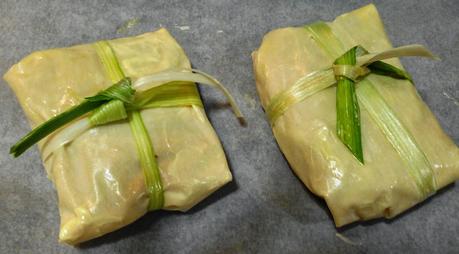 Regalitos de secreto ibérico con salsa de kiwi y pera