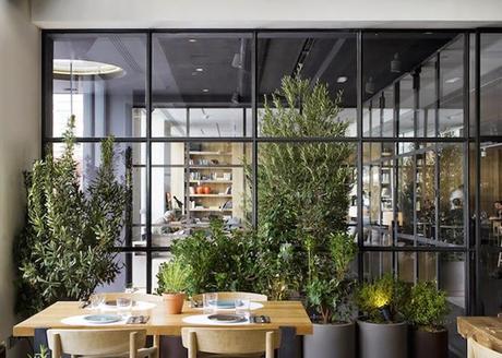 Nuevamente apuesta por el diseño en un restaurante de un hotel