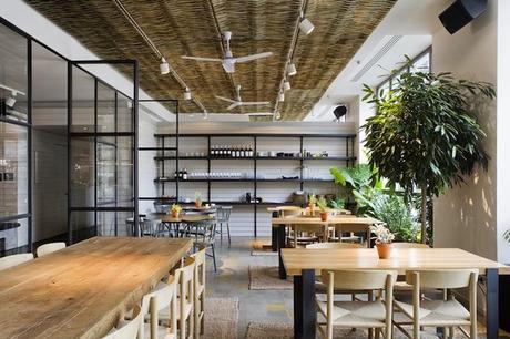 Nuevamente apuesta por el diseño en un restaurante de un hotel