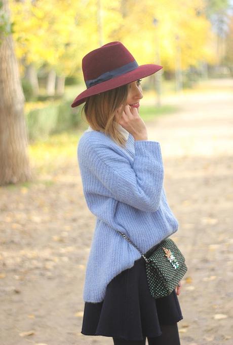 Blue Light Sweater _ Besugarandspice12