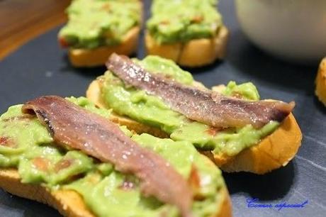 Guacamole con anchoas