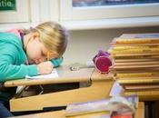 Finlandia niños aprenderán teclear antes escribir mano